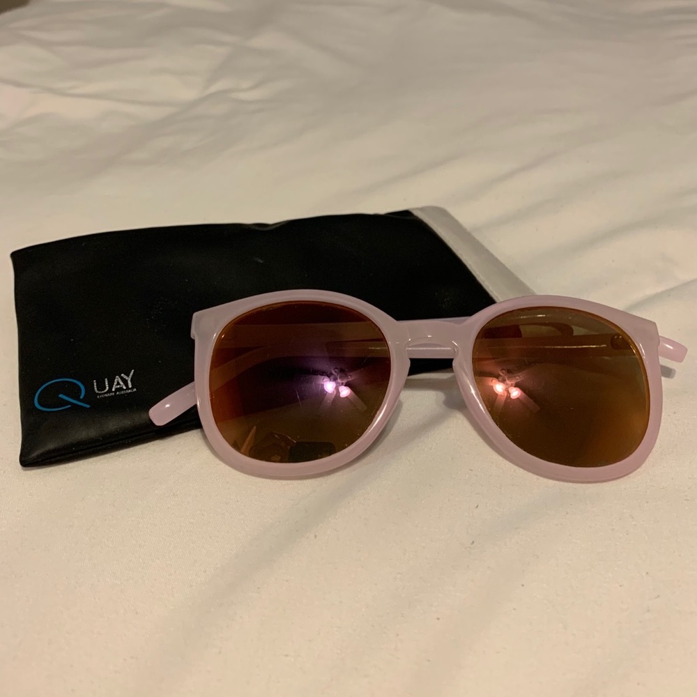 Quay Dixi Mirrored Sunglasses